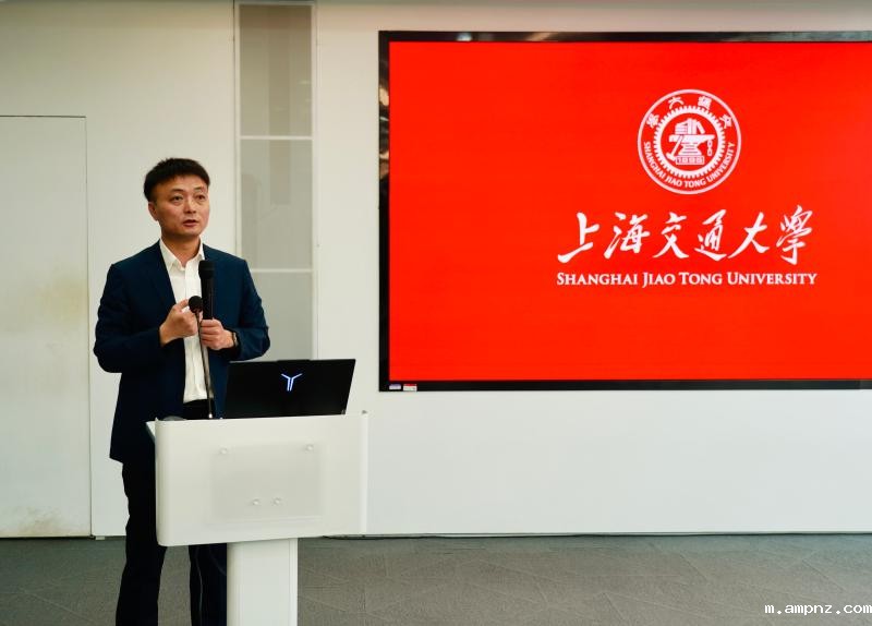 20251021_163918_932.jpg e24cd5fed879cb7332ab5a7873c7fc4a.jpg